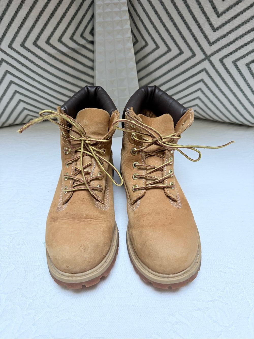 Timberland Wheat/Tan Kids' Lace-Up Work Boots with Dark Collar